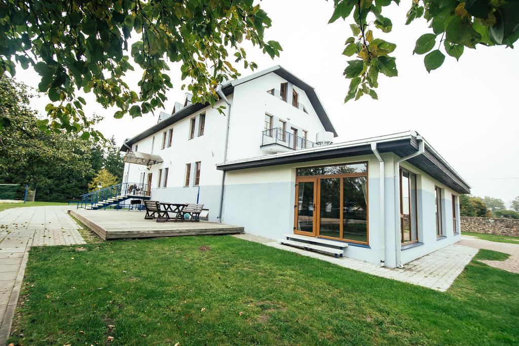 Sveciu Namai Linges Maison d'hôtes